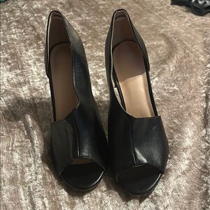 Elegant Black Peep-Toe Women's Shoes